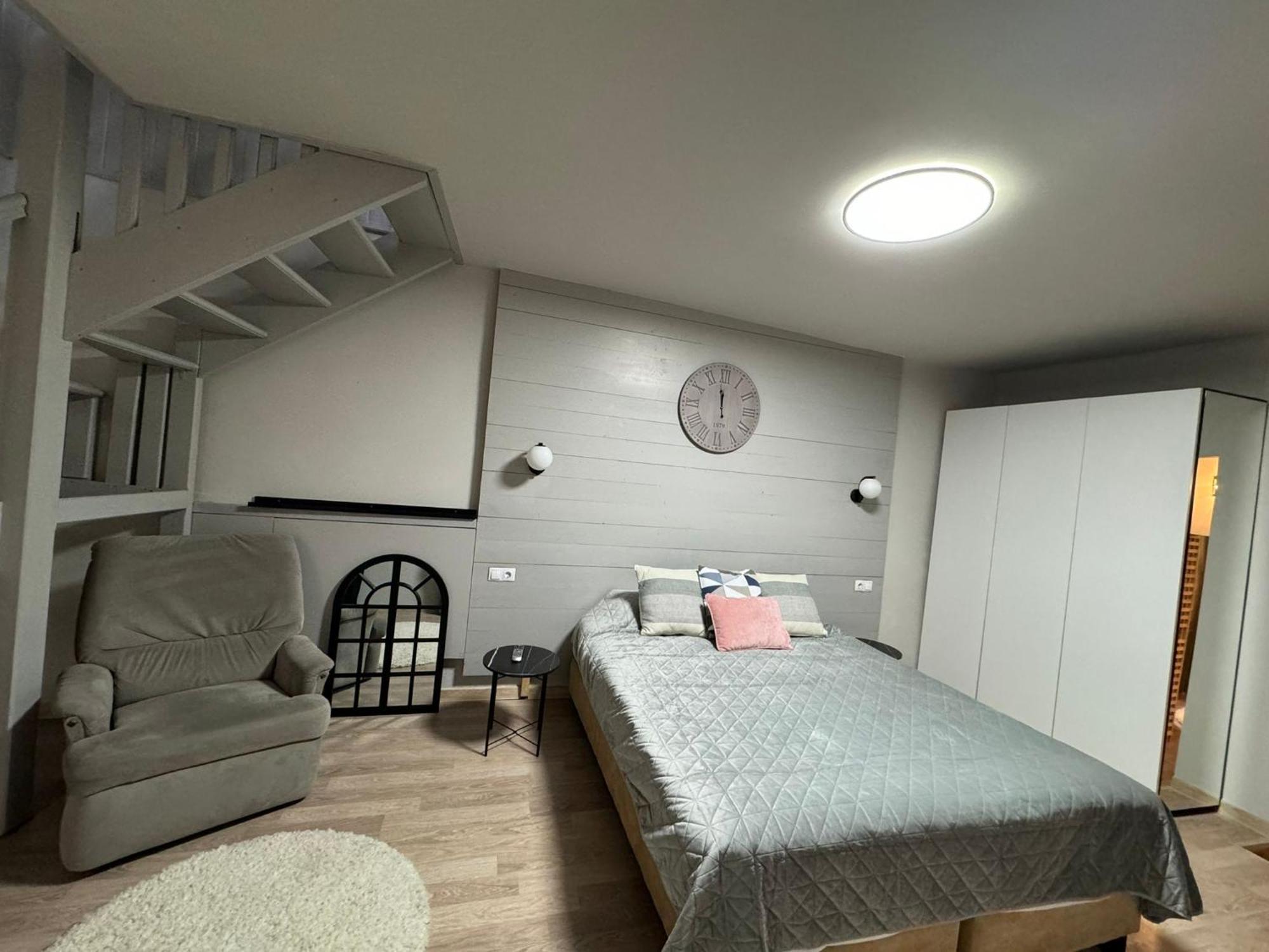 Central Stay Braşov Buitenkant foto